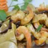093.Gambas Con Setas Chinas Y Bambú
